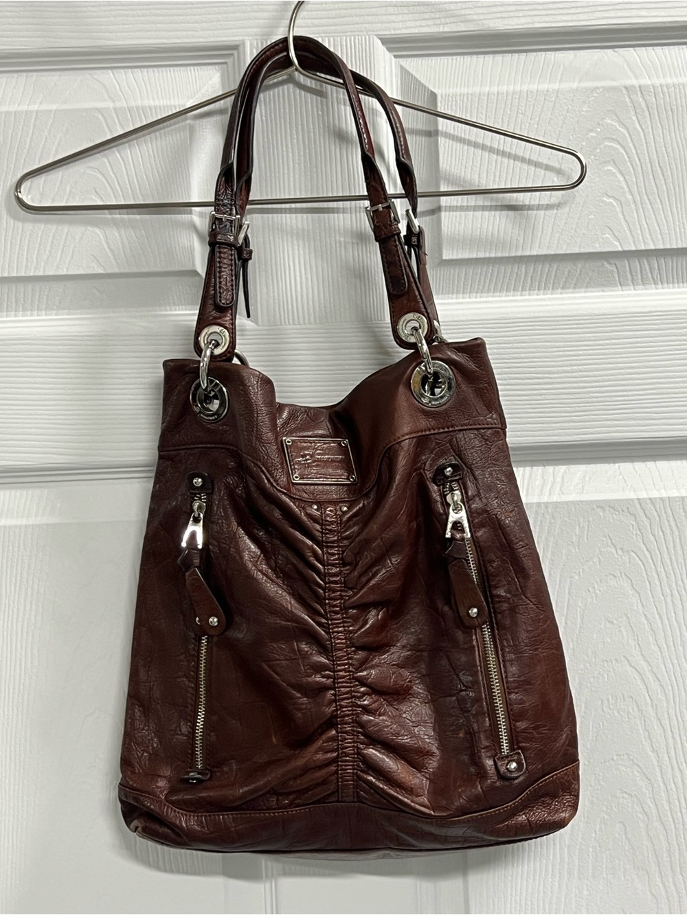 B. Makowsky Women's Brown Pebbled Genuine Leather Shoulder Tote Purse Bag - GUC